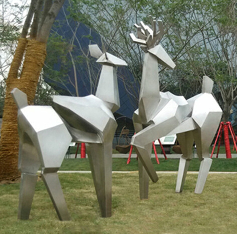 不锈钢抽象鹿雕塑