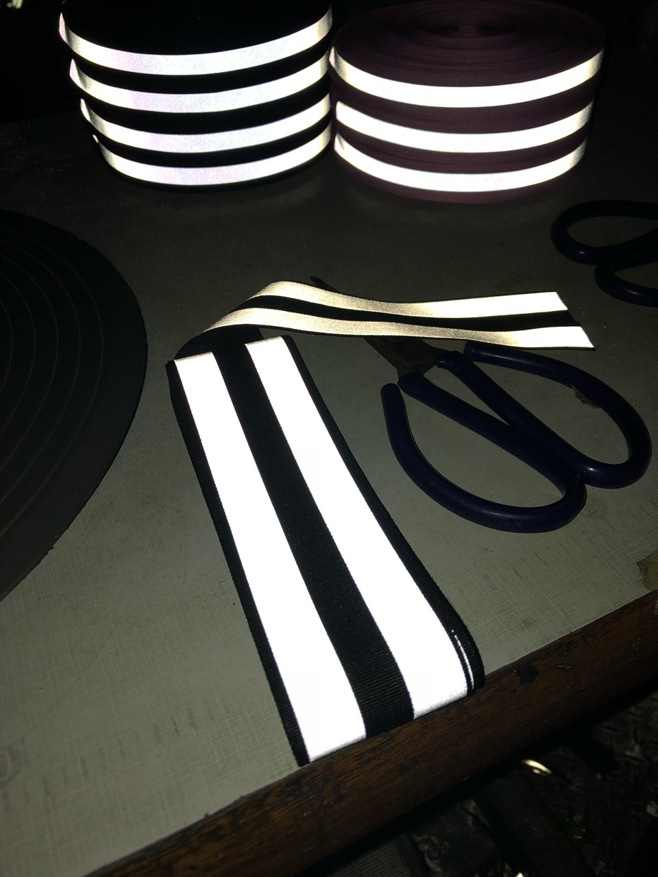 反光警示带高亮反光膜亮银热贴膜荧光黄反光织带桔红大红反光宽条