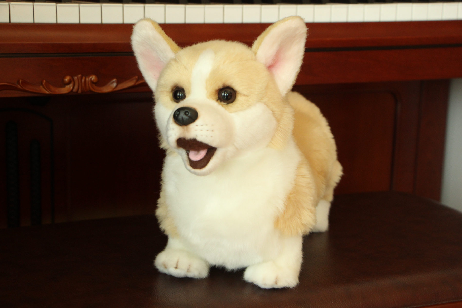 毛绒玩具柯基犬公仔威尔士矮脚狗仿真狗创意玩偶一件代发