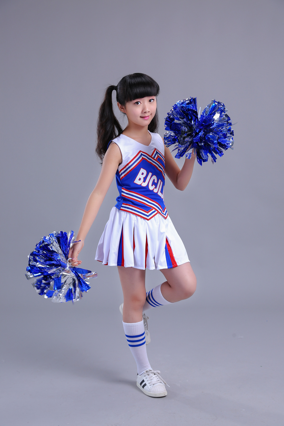 儿童啦啦操表演服幼儿园啦啦队服男童健美操体操女童毕业演出服装