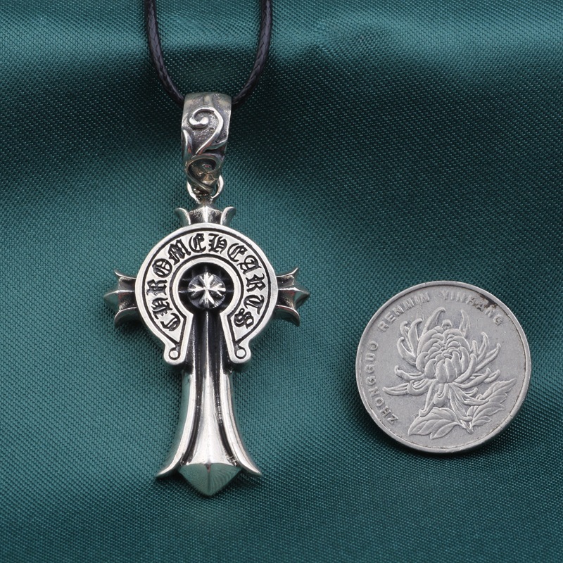 黑泰银饰批发 s925纯银十字军花吊坠男款复古潮流时尚十字架项坠