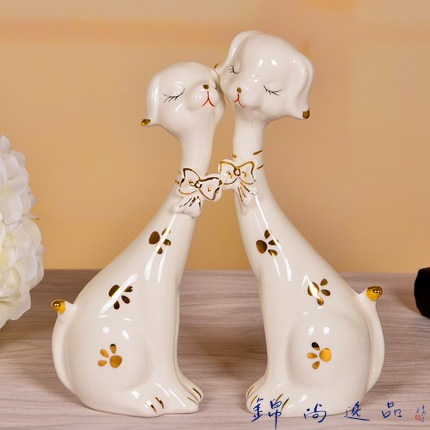 欧式家居陶艺小饰品恋爱结婚礼物一对恩爱狗 景德镇手工瓷器摆件
