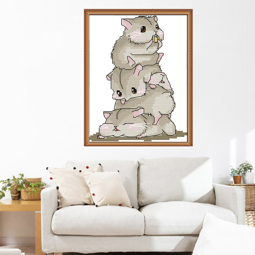 针爱99印花十字绣五只小仓鼠小幅线绣老鼠白色简约卧室批发刺绣画