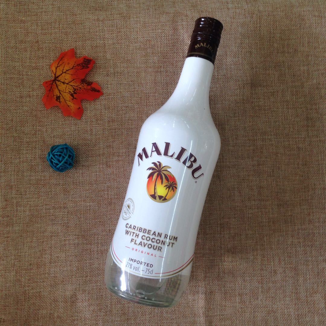 马利宝椰子朗姆配制酒750ml 英国洋酒原装进口鸡尾酒