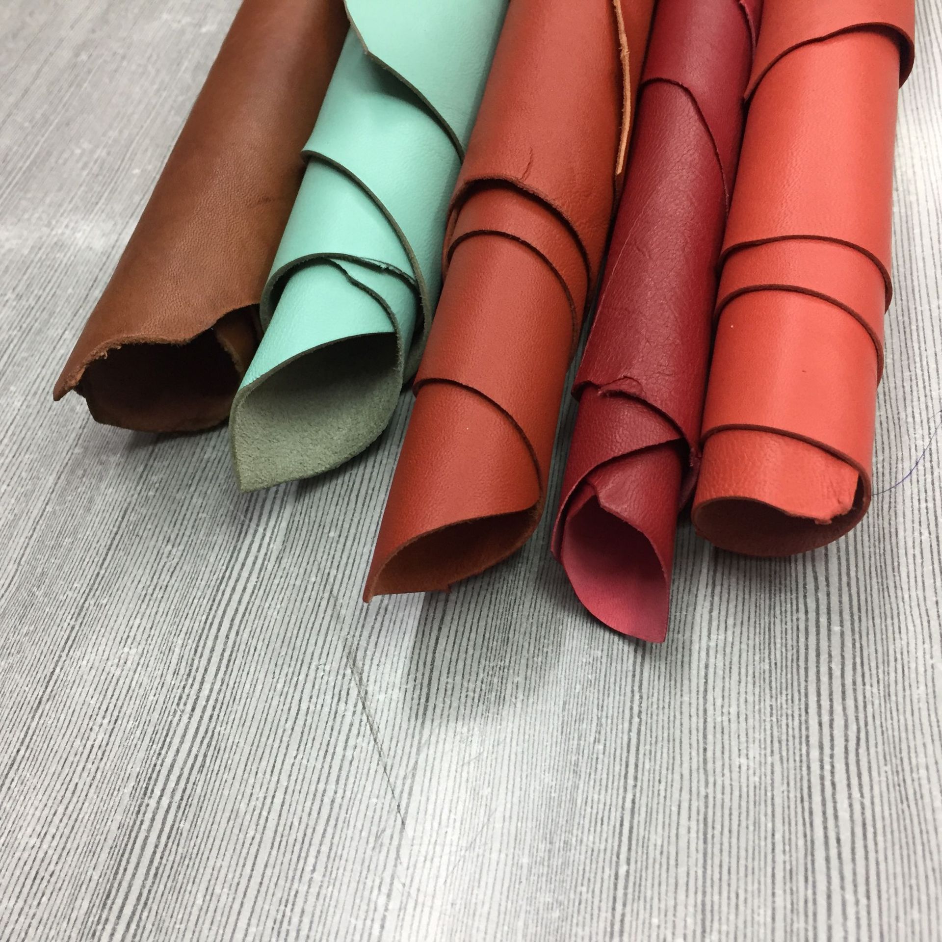 头层混种羊皮革整张箱包鞋子手套服装面料真皮定制 非洲进口