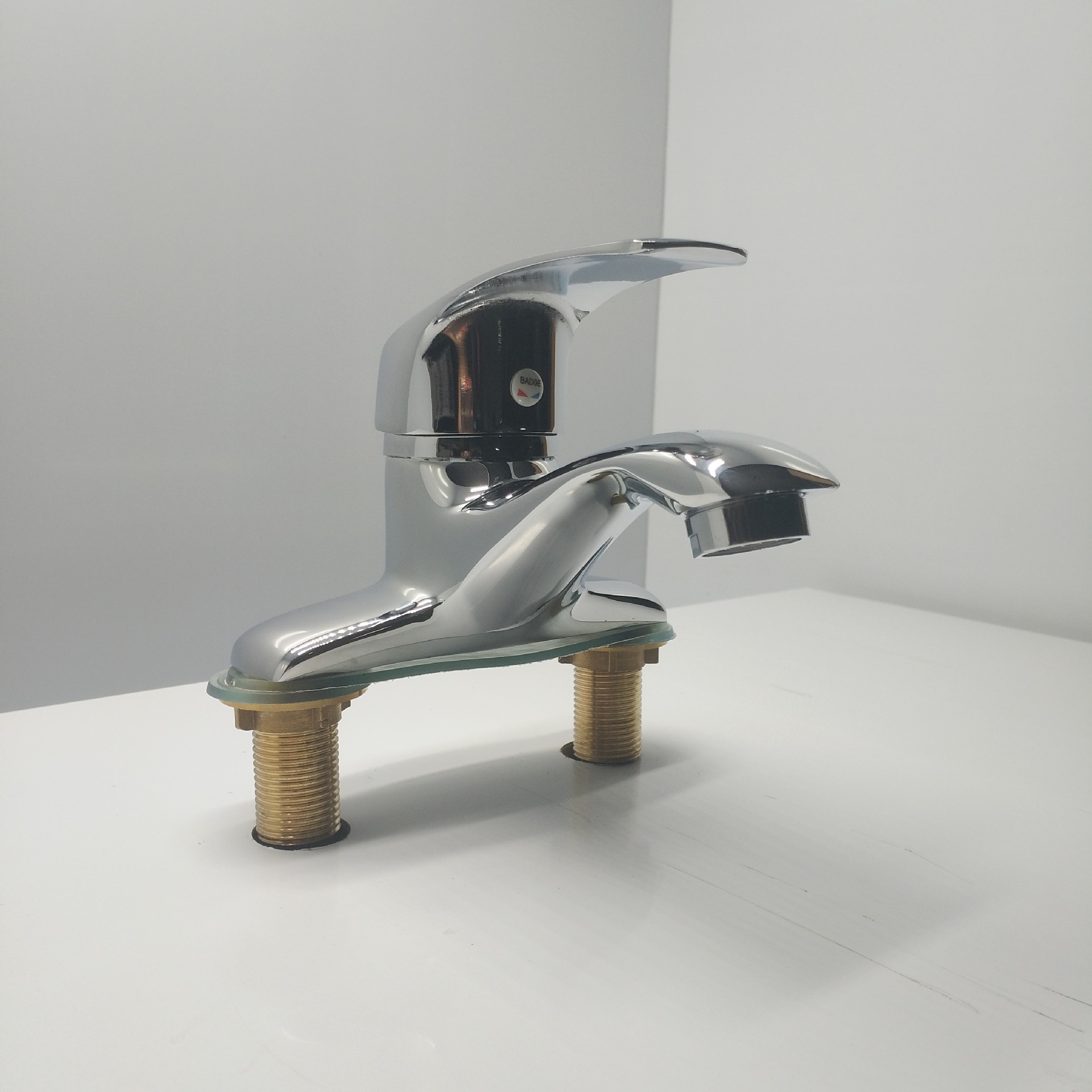 厂家供应单把二联水龙头 太阳二联 铜脸盆水龙头  双联冷热水龙头