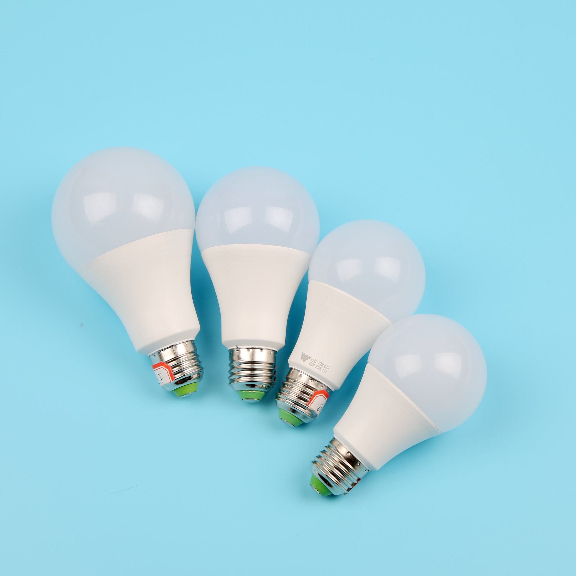 工厂直销 塑包铝led灯泡 家用节能灯球 泡室内照明灯具e27螺口a泡
