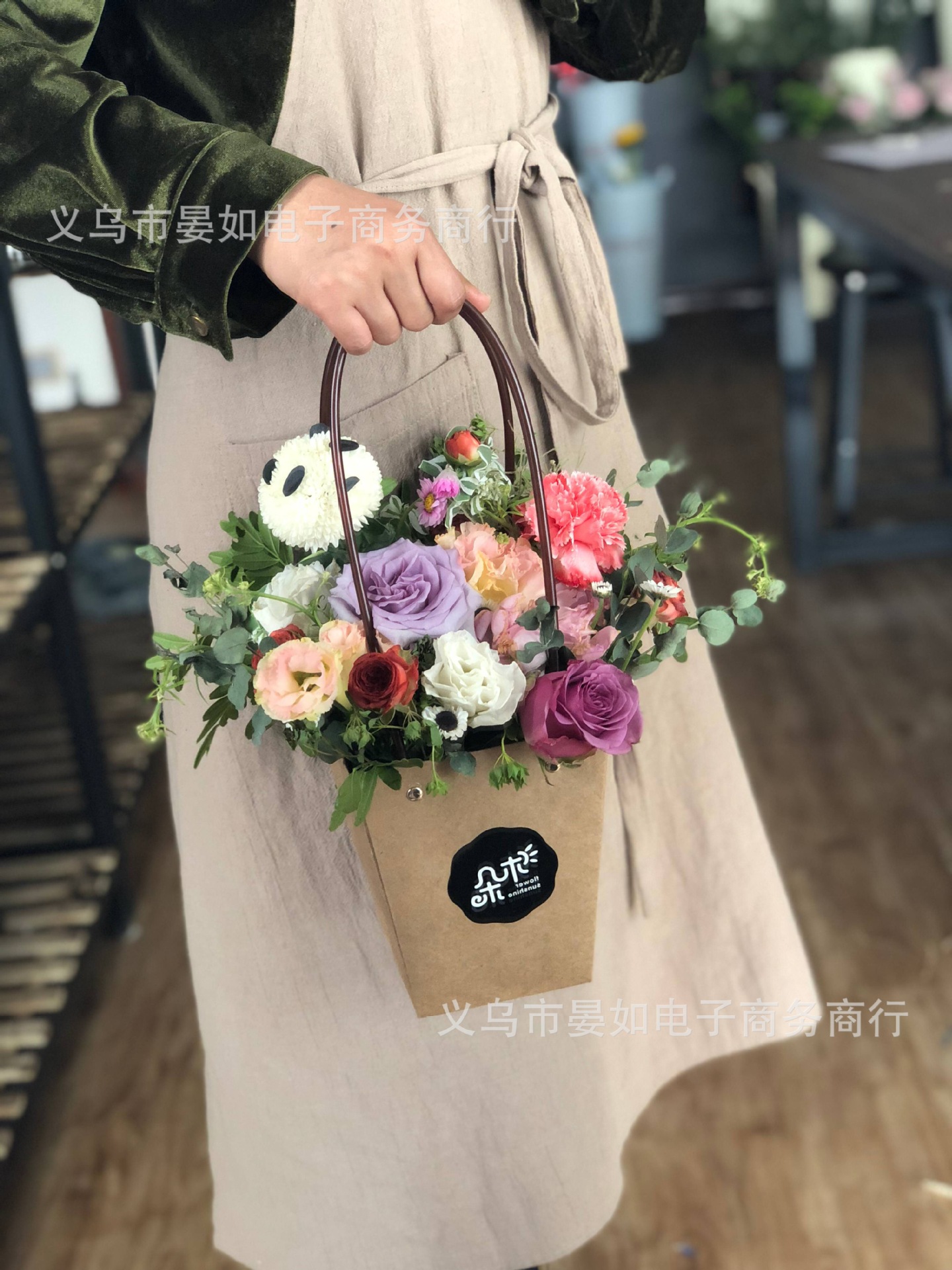 新款牛皮纸防水手提鲜花袋 梯形花艺花束迷你多肉绿植插花盒 花袋