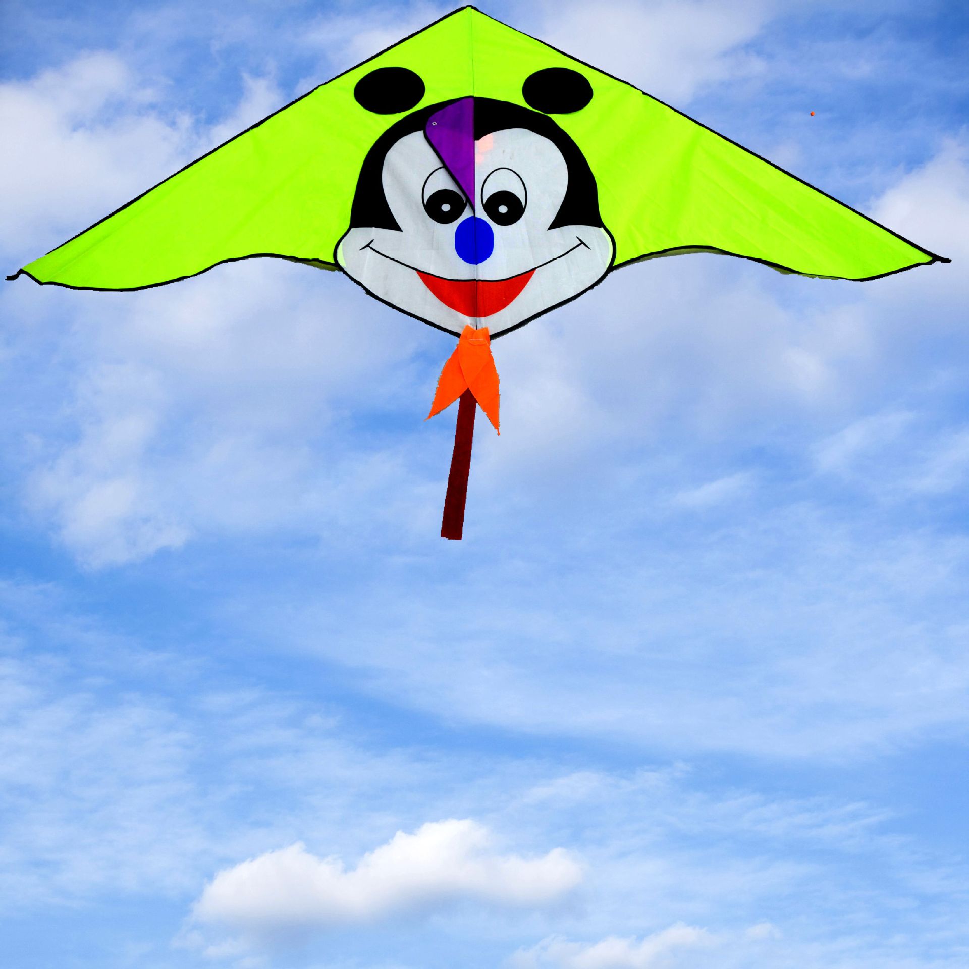 潍坊大草原风筝儿童卡通风筝好飞定制风筝厂家直销量大从优