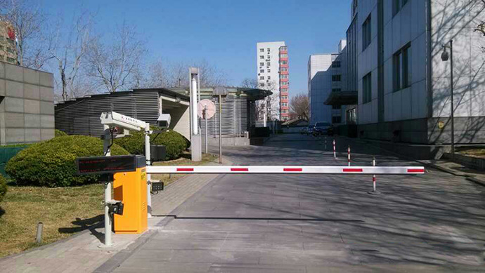 安贝驰讲述智能道闸与传统道闸有什么不同?