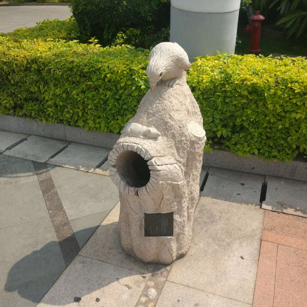 厂家直销卡通小狗造型石雕垃圾桶 景区街道路边户外环保垃圾箱