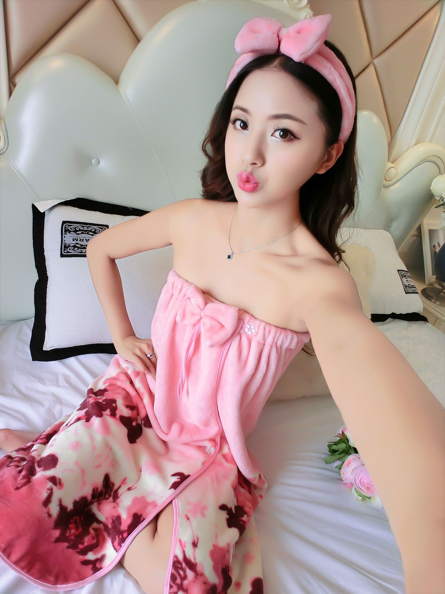 春夏秋送美容发带裹胸百变睡裙浴巾袍法兰绒抹胸睡衣家居服女