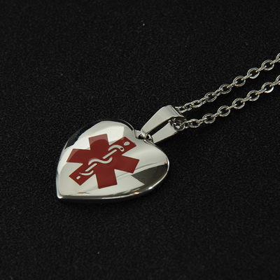 2018外贸腐蚀滴油医学标志新款抛面爱心形状吊坠不锈钢项链n02308