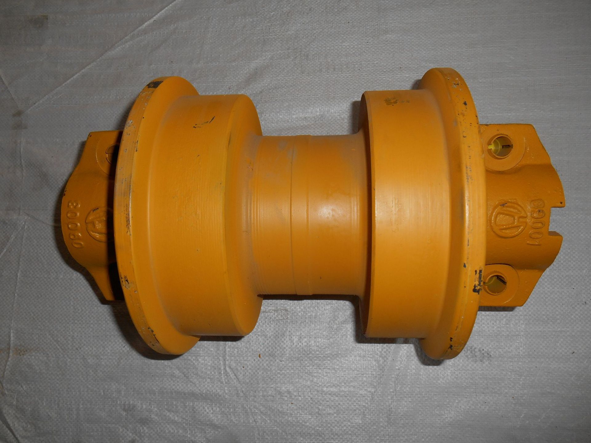 山推sd16/ty160 单边支重轮16y-40-09100 山推推土机配件