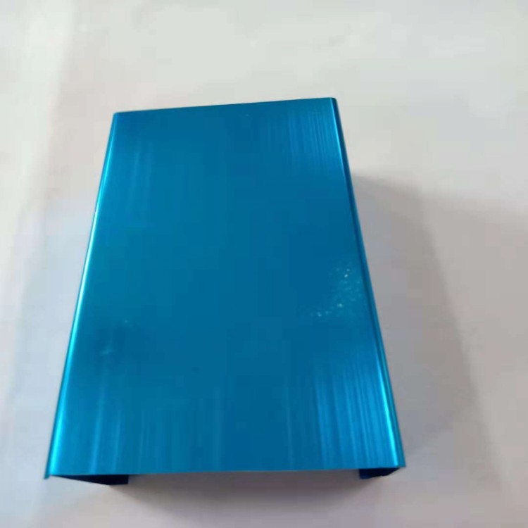 厂家热销装饰材料三酸氧化抛光亮光蓝色u型槽铝合金铝型材