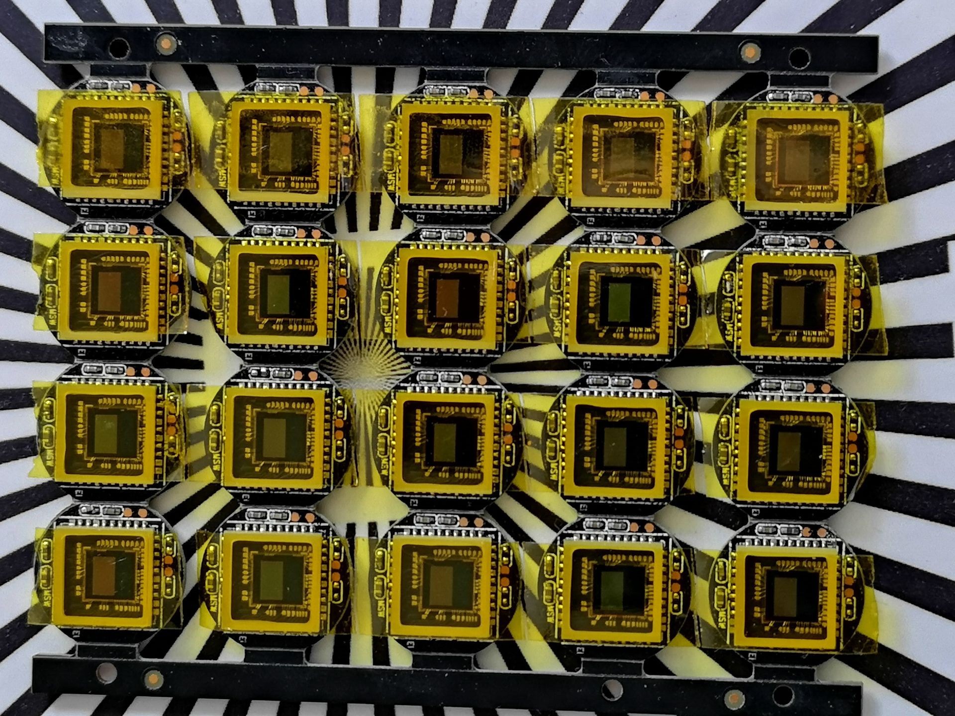 7210 ahd模组百万车载模组 2d φ16mm 后视3.3v,后拉/全景5v