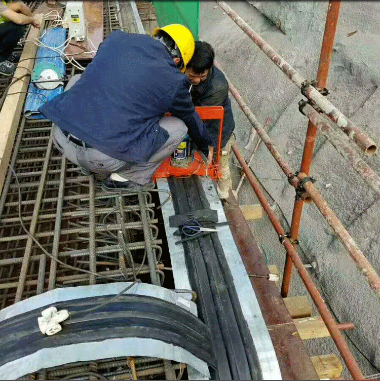 广骏天然后浇水池止水带651遇水膨胀止水带p45建筑止水带厂家