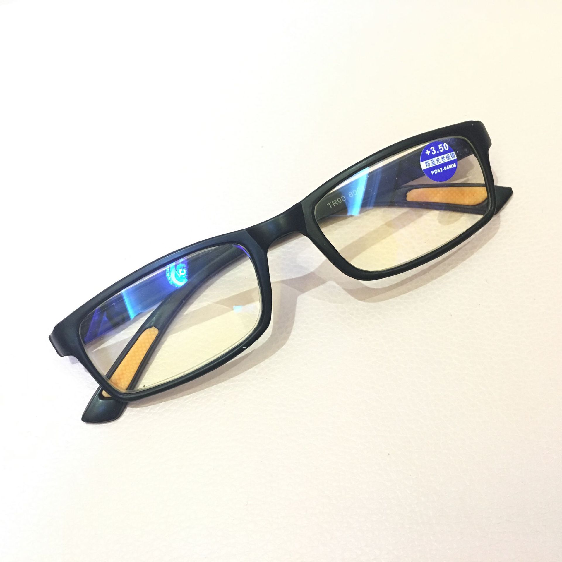 黑色厂家直销tr90防蓝光老花镜抗弯摔不坏砸不烂树脂老花眼镜8001