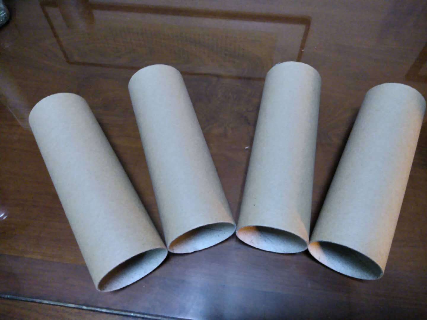 微薄卫生纸纸管定制 硬纸筒纸芯包装厂家 圆形纺纱卷布纸筒