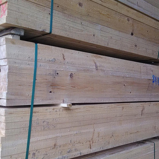 云杉建筑木方 实木方木 高密度实木材料加工厂 山东云杉建材质量