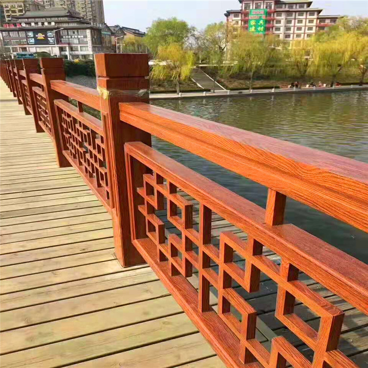 景区装饰铝合金木纹转印护栏别墅仿木纹围栏城市道路木纹转印护栏