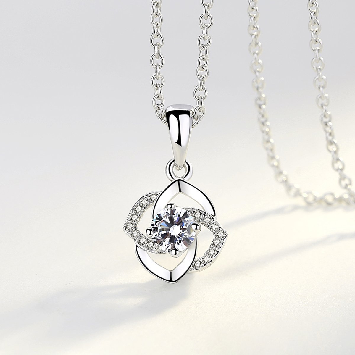 韩版时尚锁骨链简约百搭银项链气质优雅唯美花朵女士木槿花吊坠