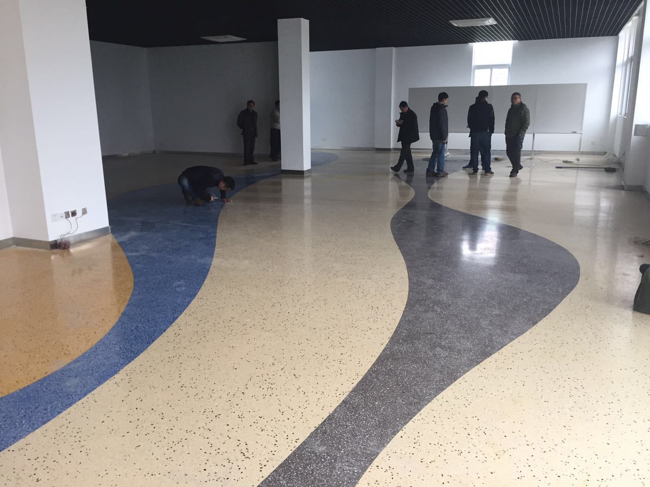 金磨石地坪系统在不同场合体现不同的美