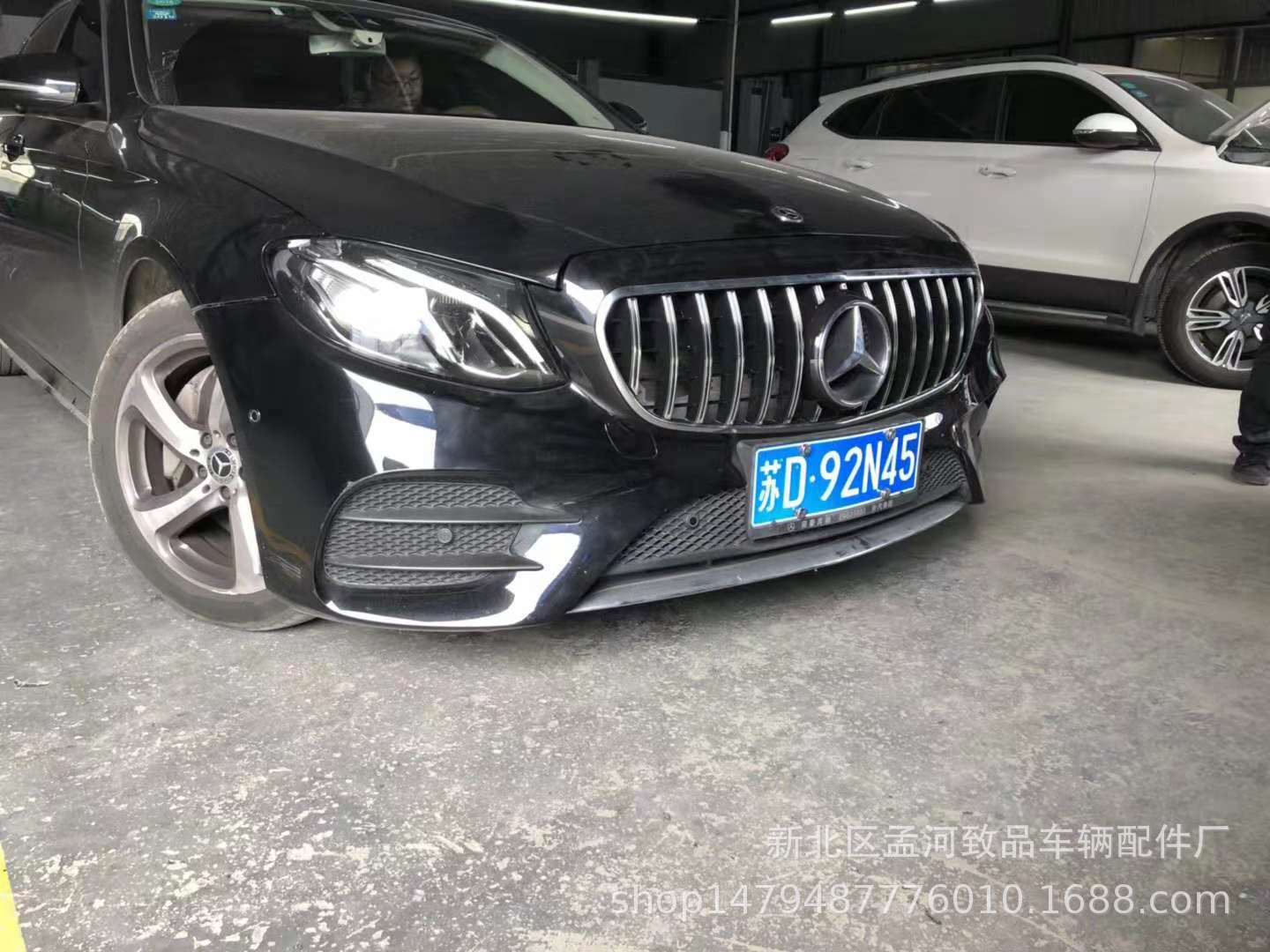 奔驰e级w213中网/gt款奔驰新e级改装中网e200l e300l改装竖条中网