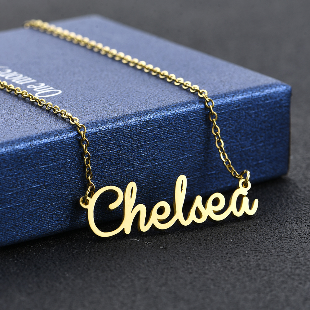 云娜 速卖通热卖chelsea christina diy个性定制钛钢英文名字项链