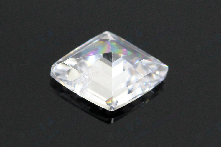 华港宝石 菱形白色锆石裸石批发 无色透明合成立方氧化锆宝石戒面