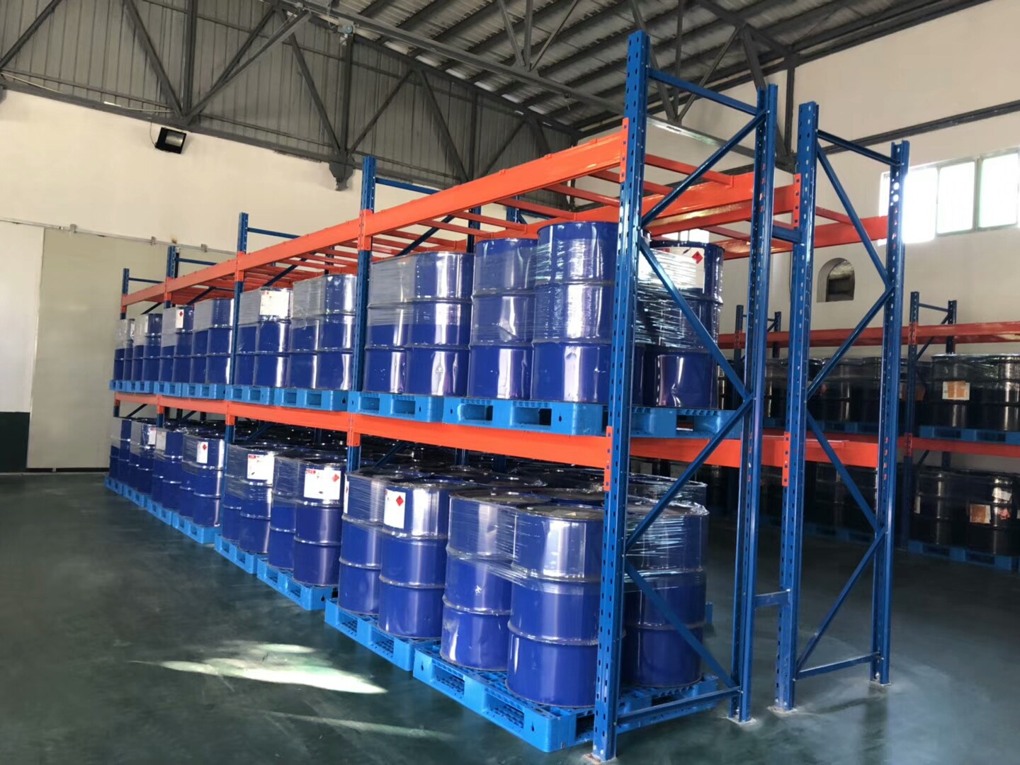 重型网层板防潮货架仓储托盘横梁式叉车取货高位钢层板储存架子