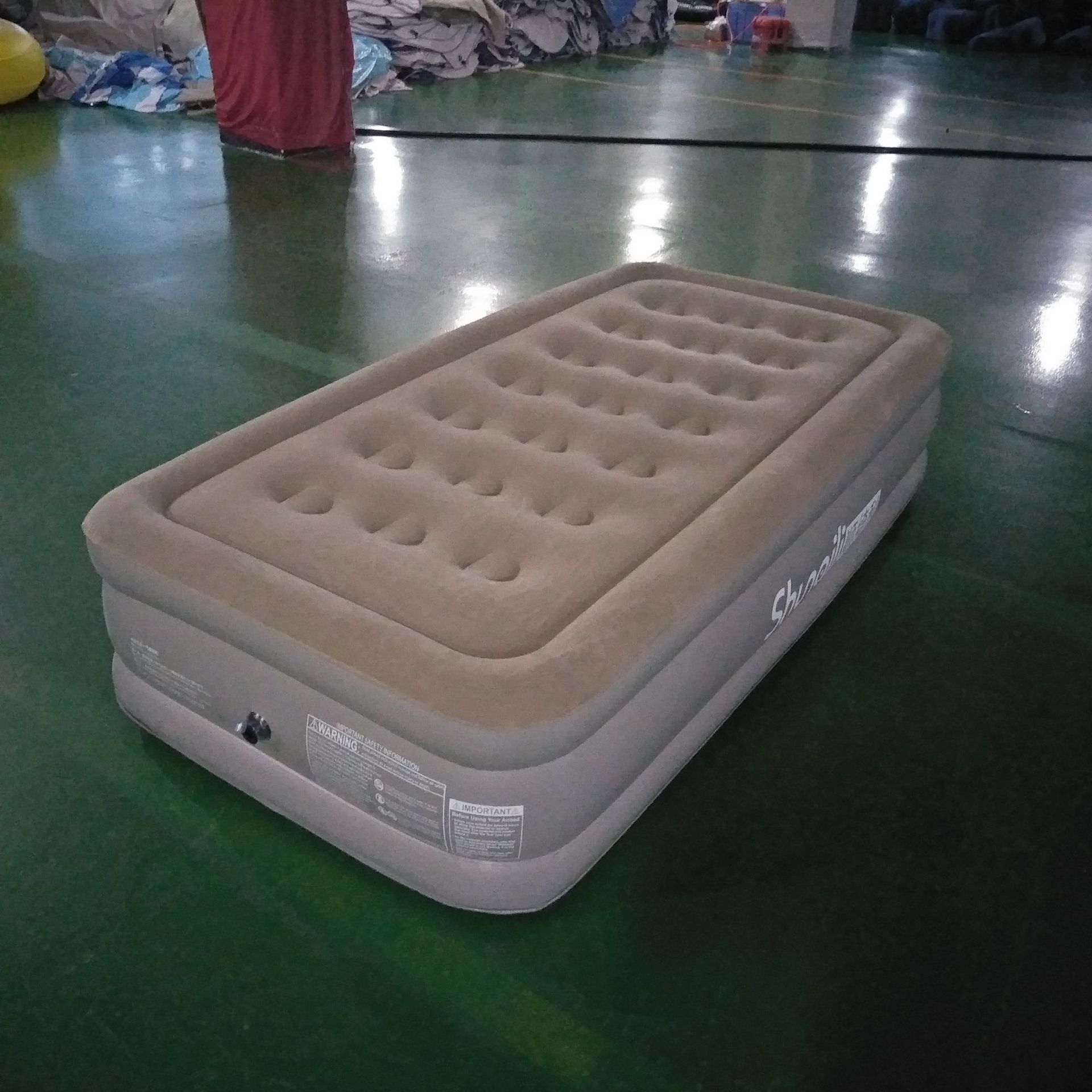 植绒加高充气床垫 加高充气床垫 单人充气床垫 内置气泵充气床垫