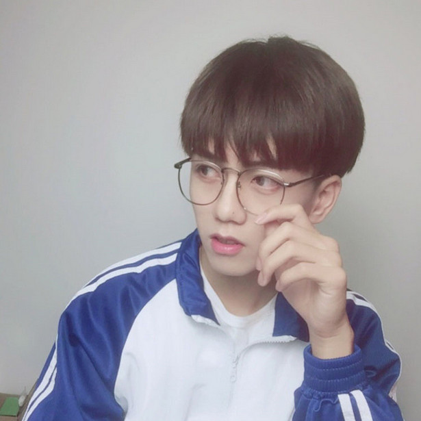 新款男士假发时尚学生头发型男短发帅气男生短直发蓬松逼真假发套