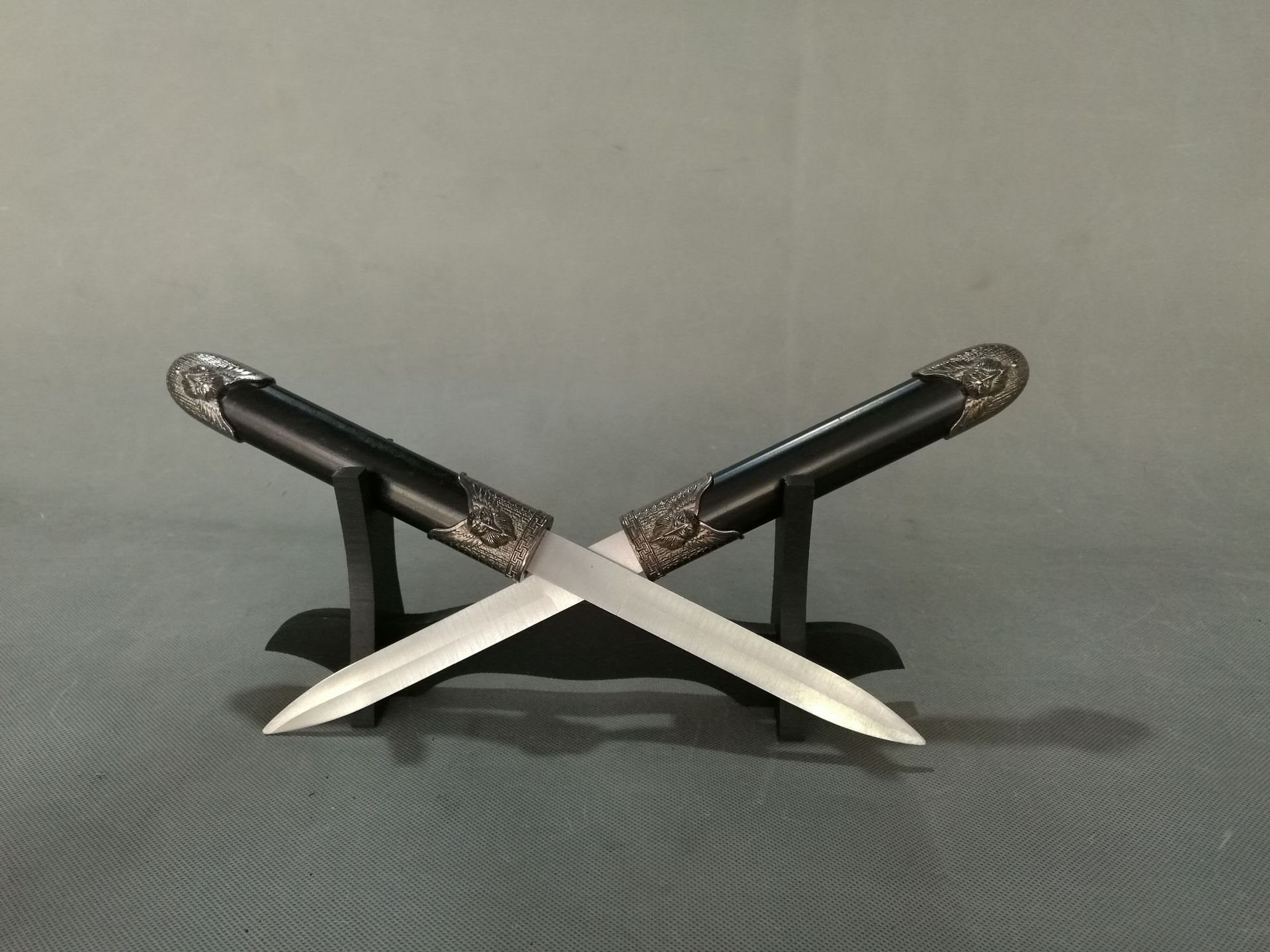 龙泉刀剑镇宅工艺 鹰头中号双剑 hk-8816厂家直销特价未开刃