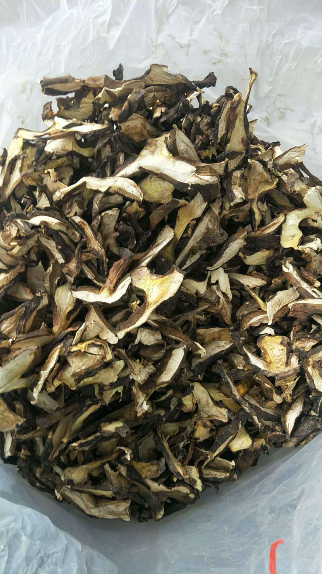 云南特产 野生牛肝菌黑牛肝 干货批发