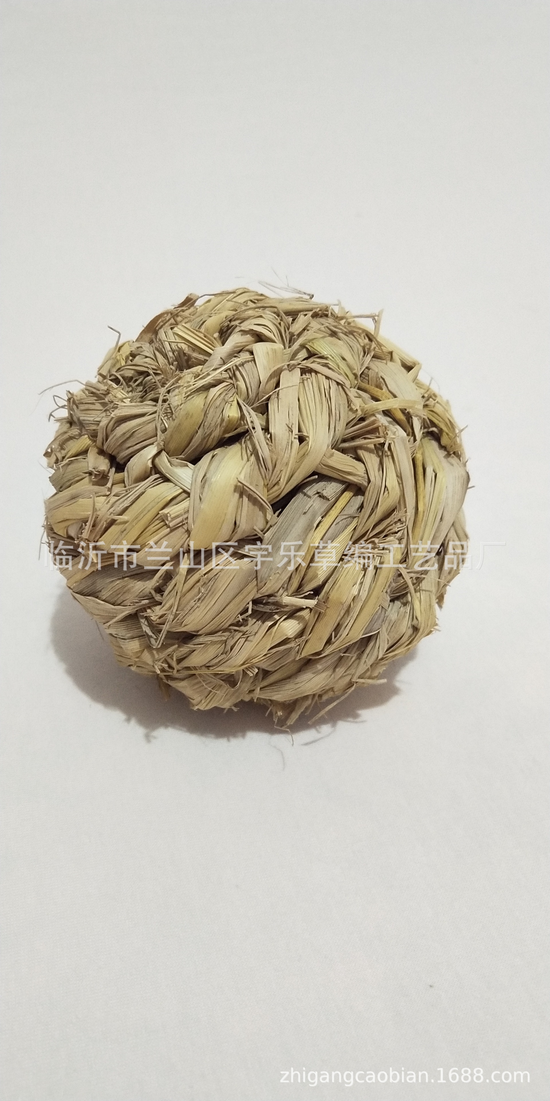 球兔子鼠类玩耍草球猫窝小宠磨牙玩具铃铛草球稻草球可以直接食用