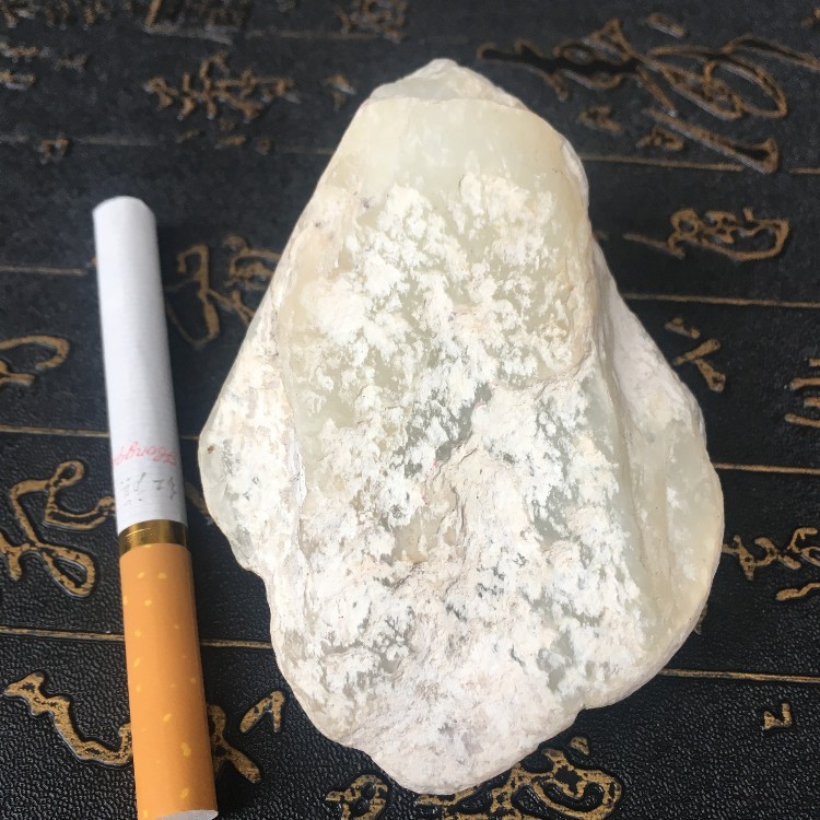 天然新疆和田玉白玉原石 毛料原石 玉器礼品把件 可雕可收藏
