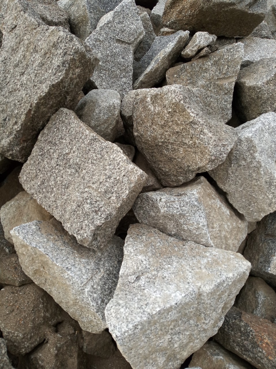 1857零售花岗岩毛石150