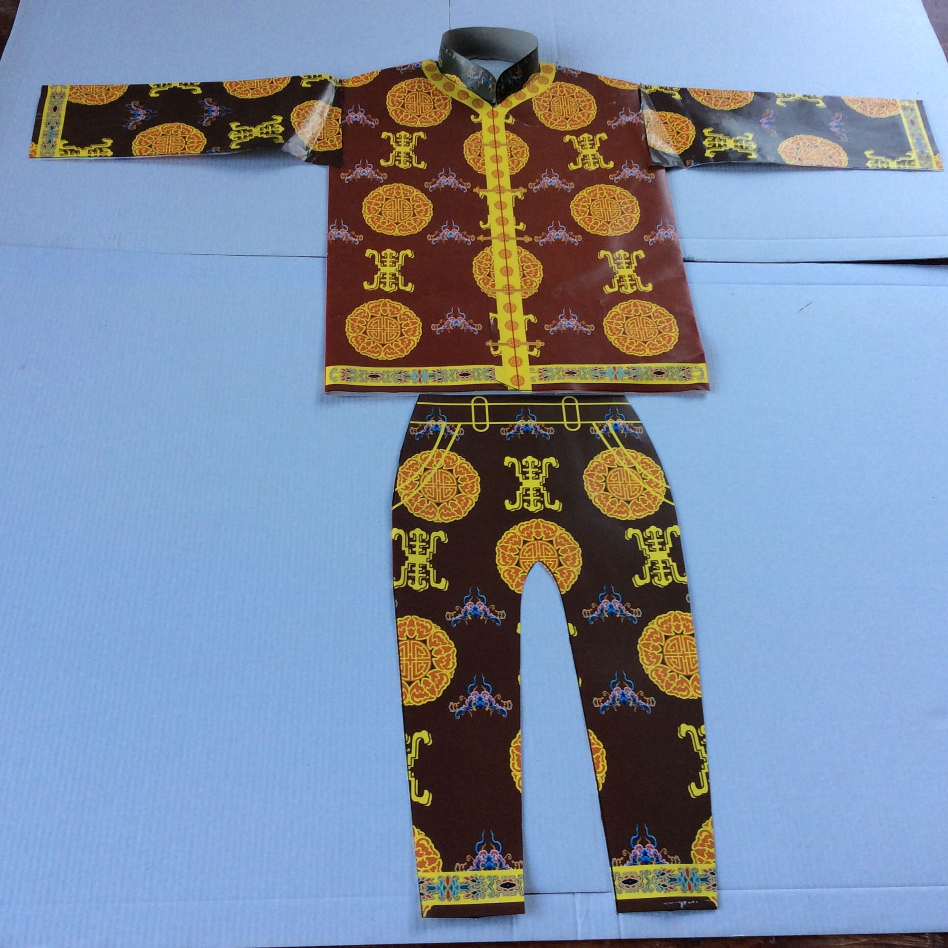 纸衣服,纸寒衣,男款女款纸寿衣,殡葬祭祀纸扎用品厂家直销