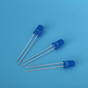 5mm蓝光led直插灯珠 厂家热销f5蓝发蓝led直插发光二极管短脚