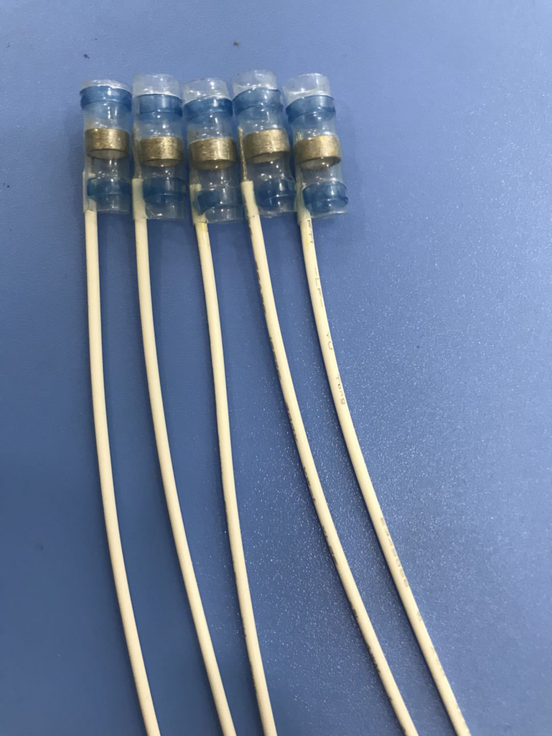 焊锡环屏蔽接头