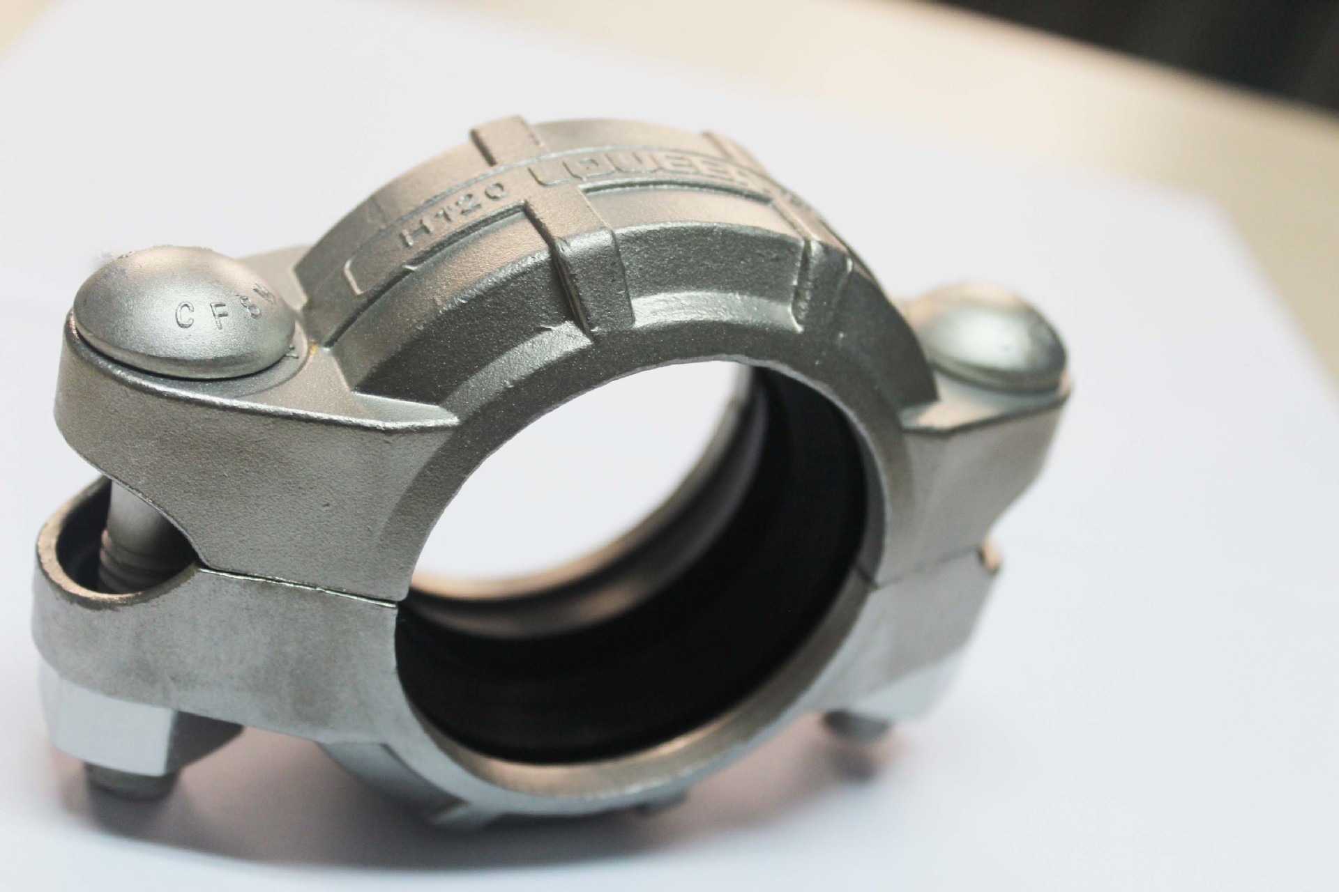 拷贝林高压挠性卡箍,dn300(323.9mm),1200psi