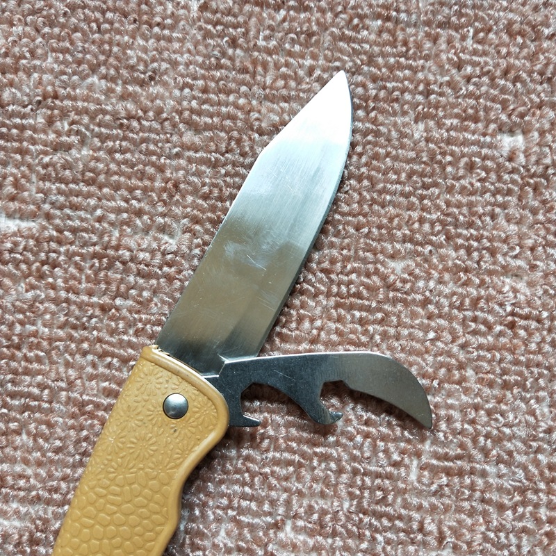 塑料柄折叠刀 黄折刀 水果刀 两元地摊货源 2元商品临沂厂家批发