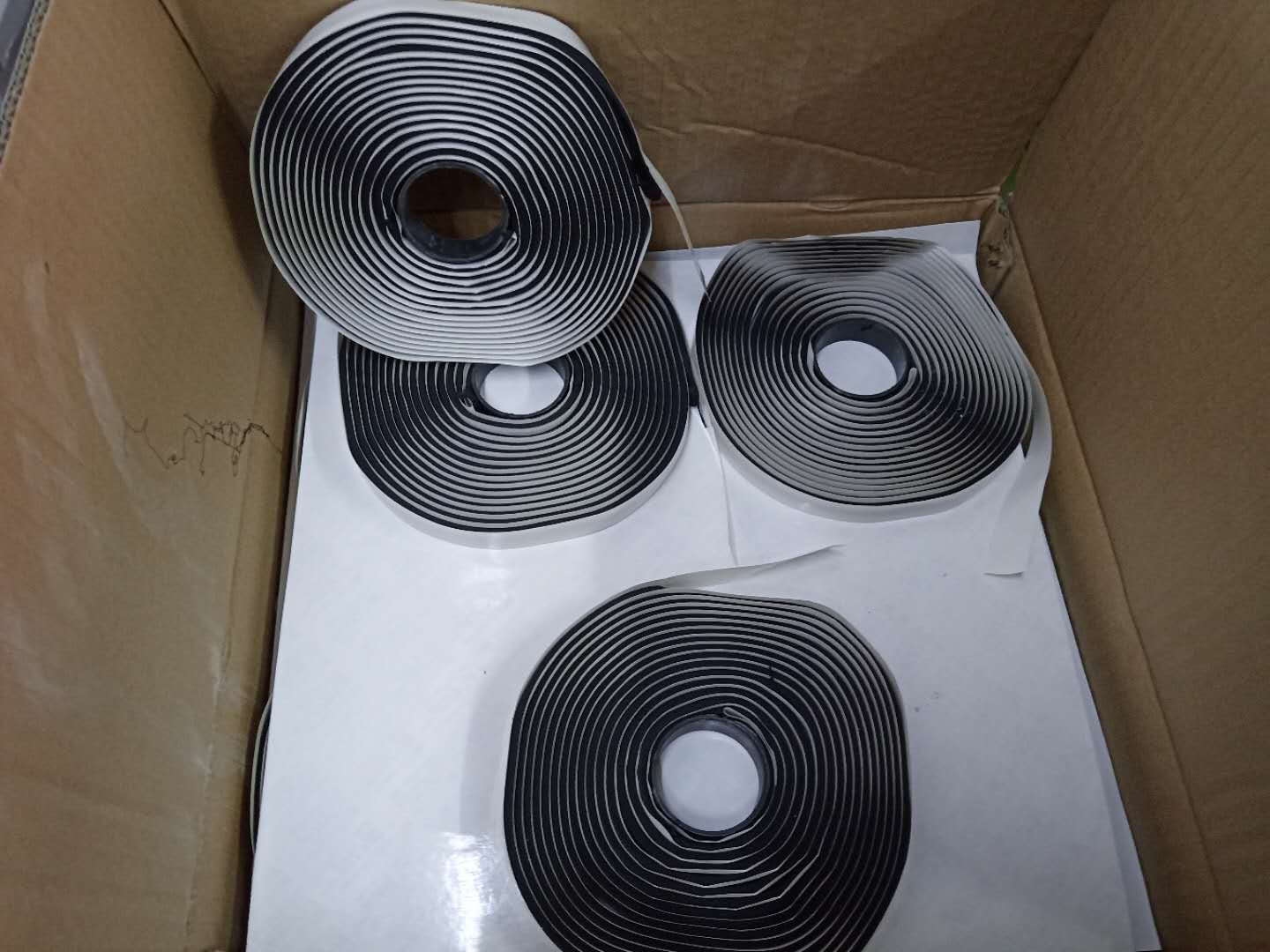 新型阻燃9501密封胶带,空调密封专用胶条