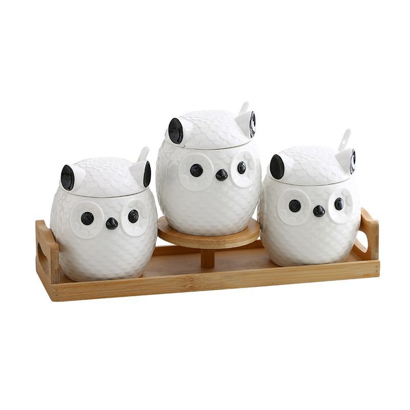 New Owl Sealed Jar Creative Cute Restaurant Kitchen Seasoning Salt and Sugar Ceramic White Seasoning Jar Set