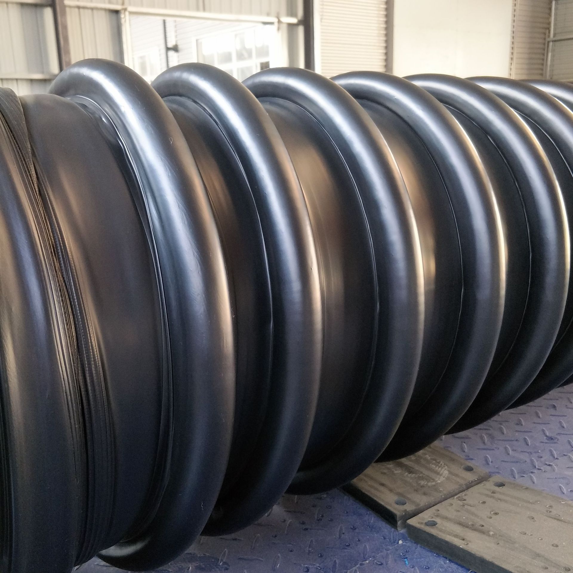 厂家供应hdpe缠绕结构壁管 克拉管 排污管雨水管批发