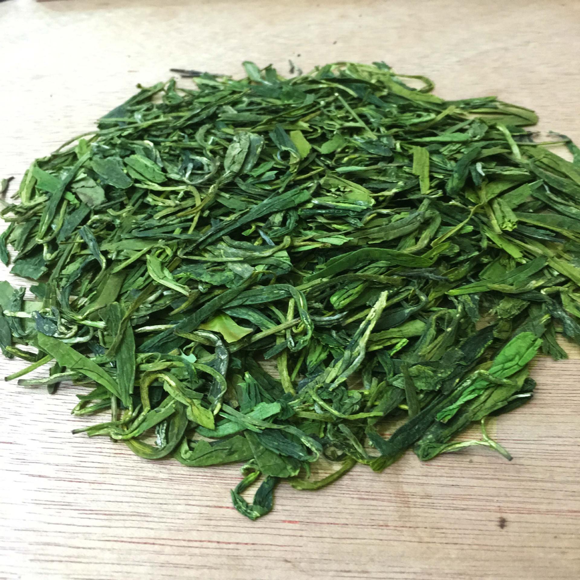 批发低价绿茶龙井浙江龙井口粮茶酒店棋牌用茶消暑劳保茶