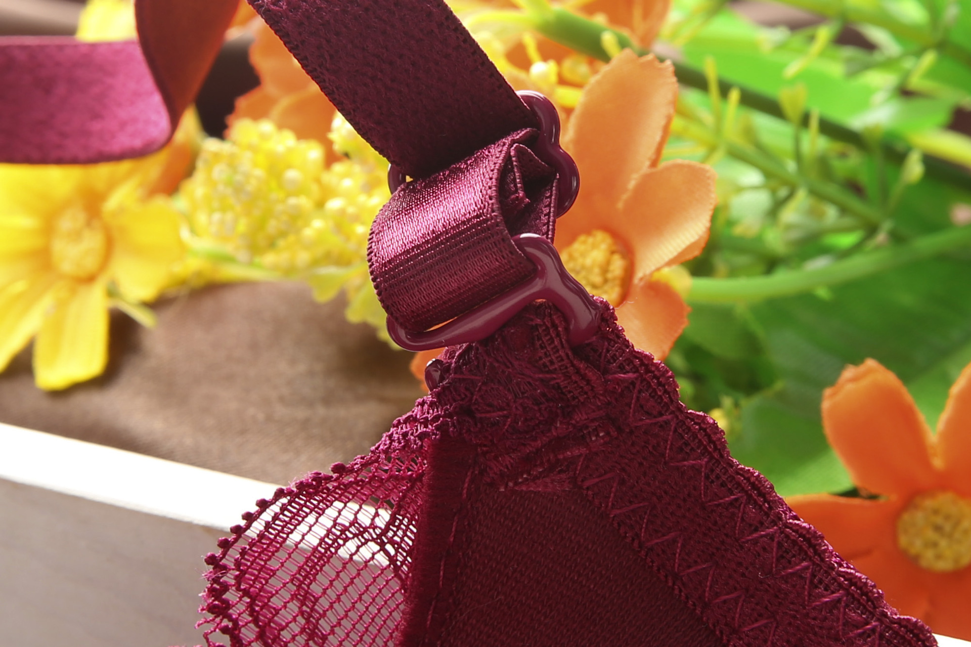 性感蕾丝内衣时尚w杯文胸套装前扣美背文胸聚拢调整