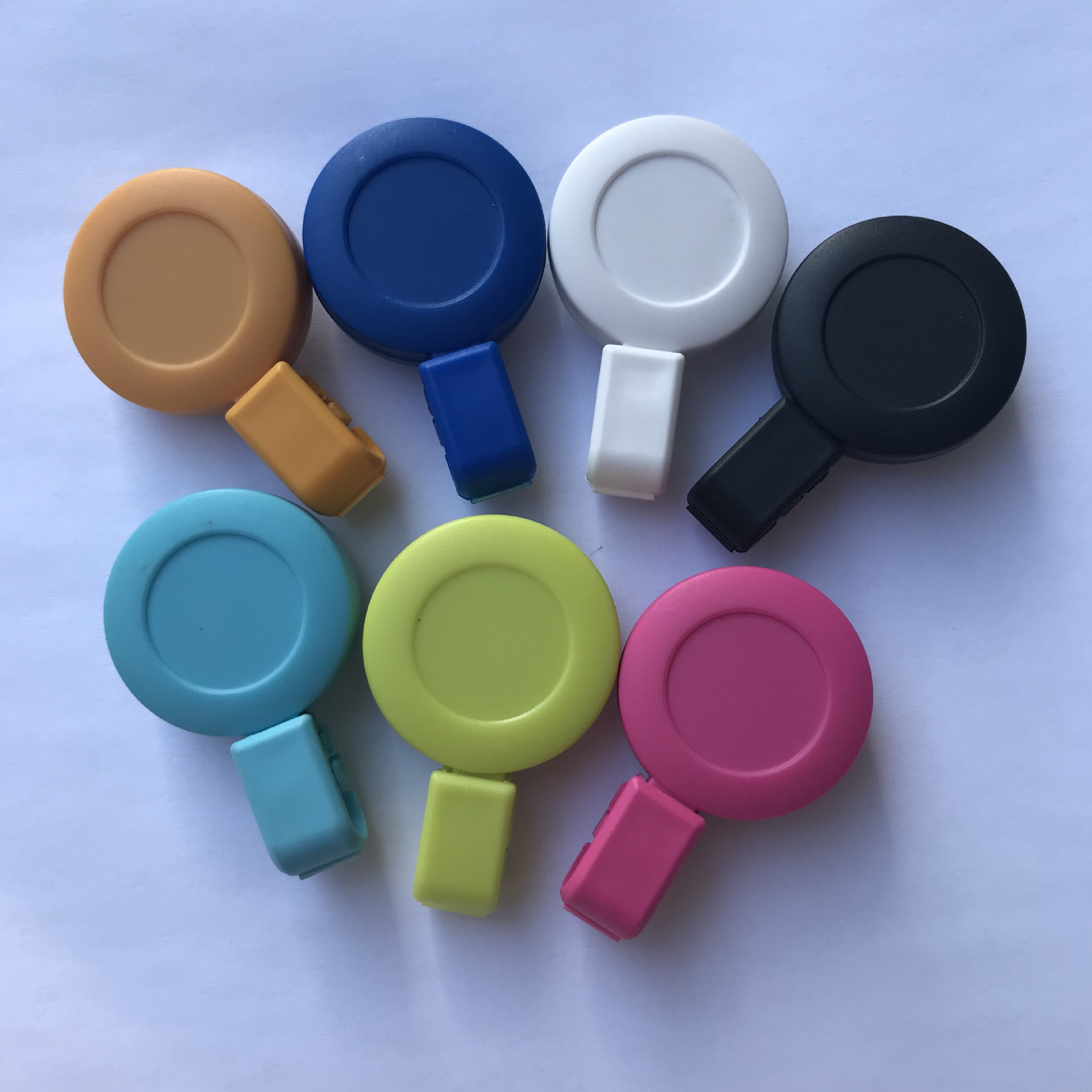 32mm圆形塑料易拉得易拉扣证件扣伸缩扣 丝印滴胶logo