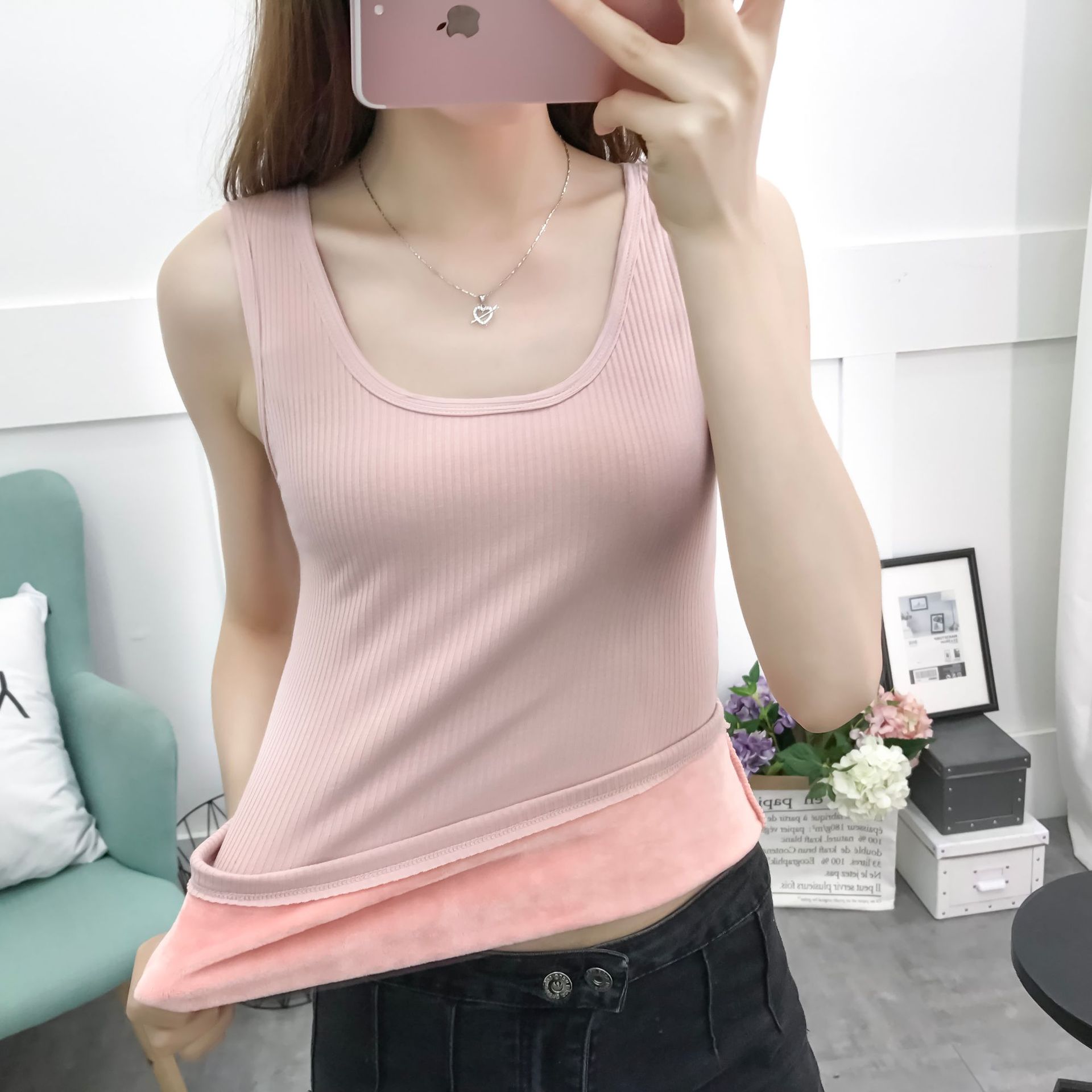 秋冬季女士保暖加绒背心贴身u领吊带打底衫无袖加厚上衣